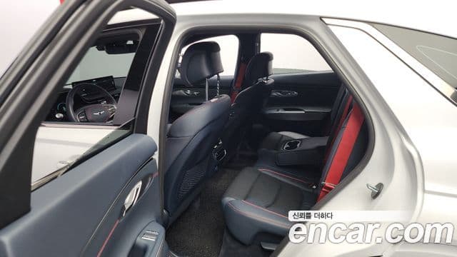 Genesis GV70, 2023 12