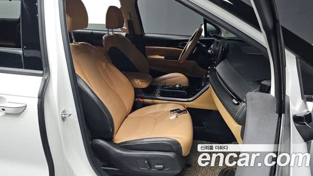 Kia Carnival 4세대 Signature, 2022 12