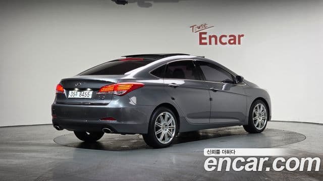 Hyundai i40 살룬 Premium, 2012 2