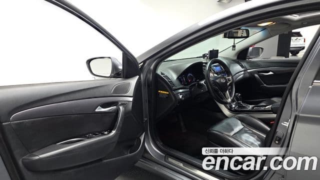 Hyundai i40 살룬 Premium, 2012 11