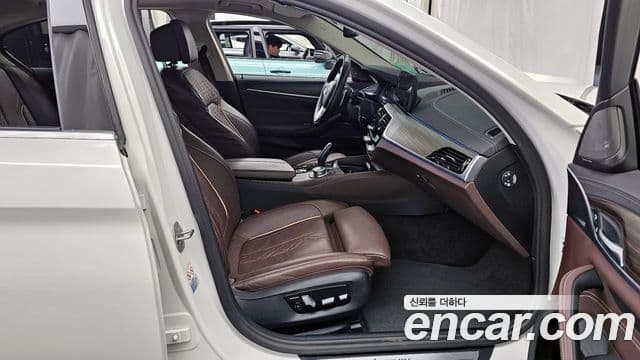 BMW 5시리즈 (G30) Luxury, 2022 11