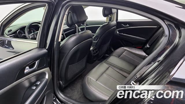 Genesis The / новый New G70, 2021 12