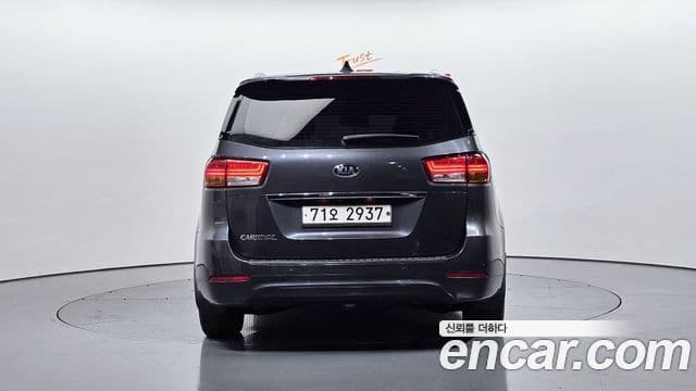Kia All New Carnival Prestige, 2017 4