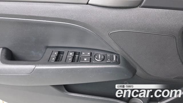 Hyundai Avante AD 1.6 GDI Value Plus, 2018 12