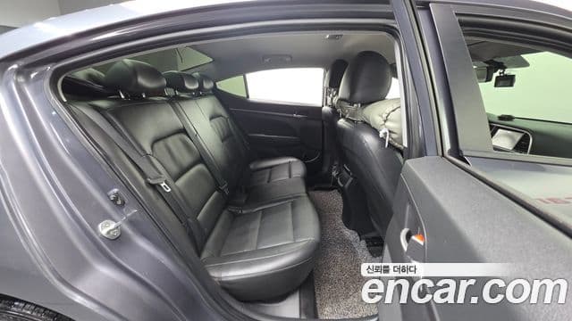 Hyundai Avante AD 1.6 GDI Value Plus, 2018 19