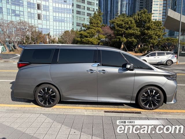 Toyota Alphard 4세대 2.5 HEV Executive AWD, 2024 4