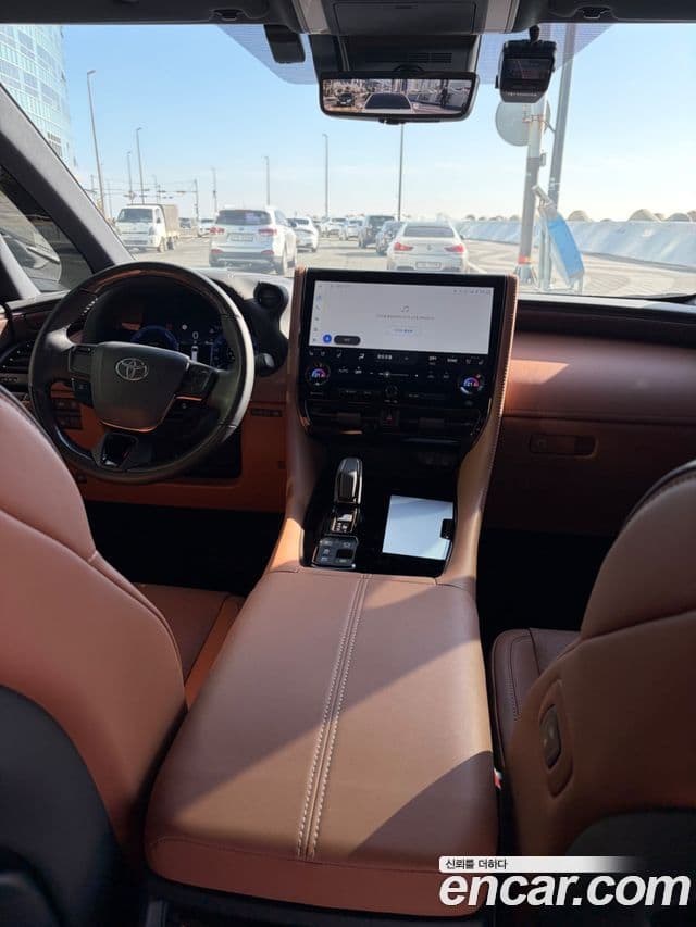 Toyota Alphard 4세대 2.5 HEV Executive AWD, 2024 8