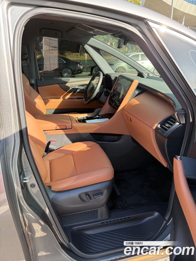 Toyota Alphard 4세대 2.5 HEV Executive AWD, 2024 11