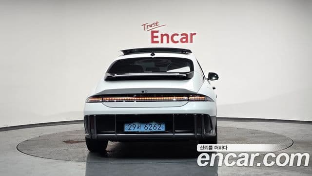 Hyundai Ioniq 6 Prestige, 2023 4
