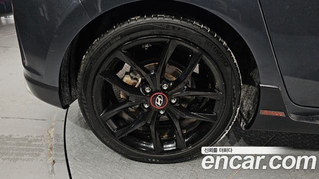 Hyundai Veloster (JS) Core, 2018 все фото