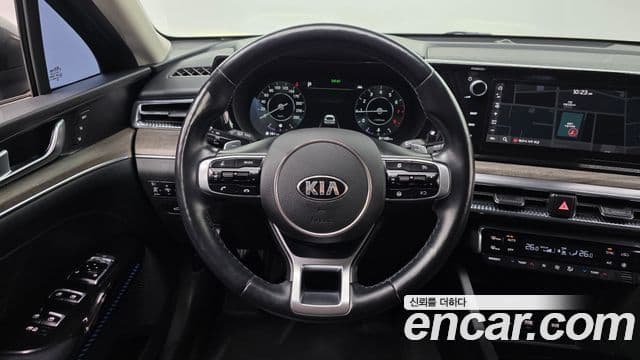 Kia K5 3세대 Signature, 2020 13