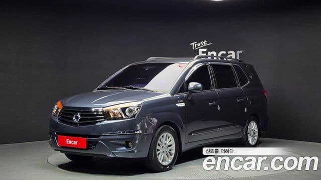 KG모빌리티(SsangYong) Korando 투리스모 4WD GT 11인승, 2014 1