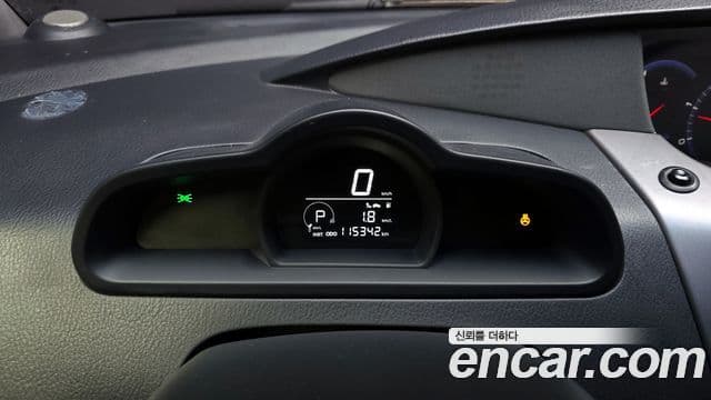 KG모빌리티(SsangYong) Korando 투리스모 4WD GT 11인승, 2014 8