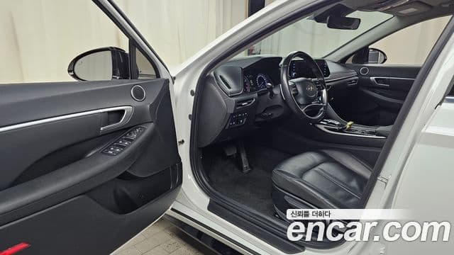 Hyundai Sonata (DN8) Modern, 2022 10