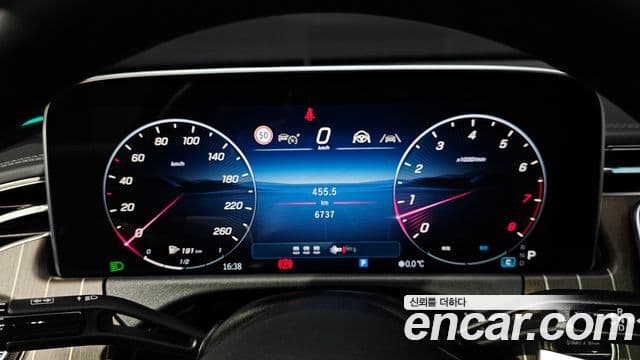 Mercedes-Benz E-класс W214 Exclusive, 2025 8