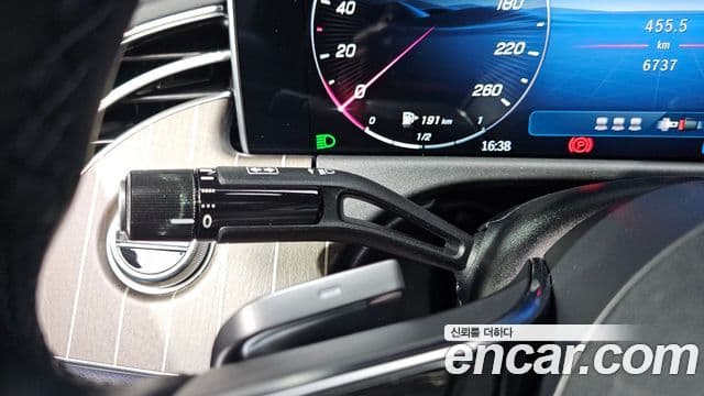 Mercedes-Benz E-класс W214 Exclusive, 2025 18