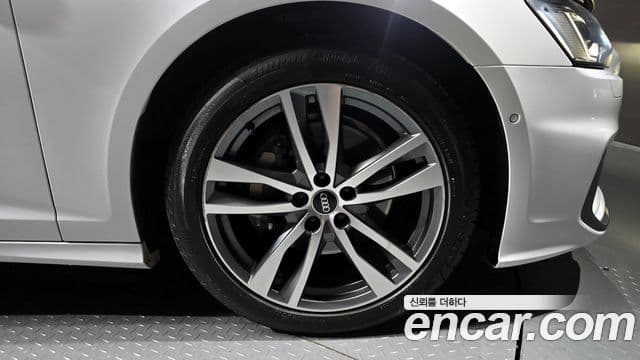 Audi A6 (C8) Premium, 2022 все фото