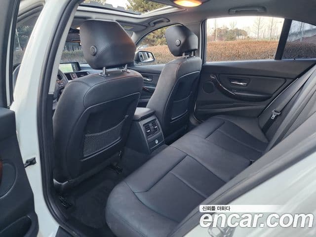 BMW 3시리즈 (F30), 2012 15