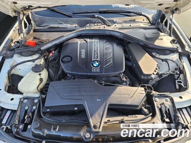 BMW 3시리즈 (F30), 2012 19