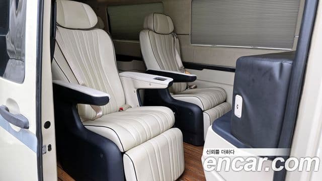 Hyundai 쏠라티 лимузин, 2018 12