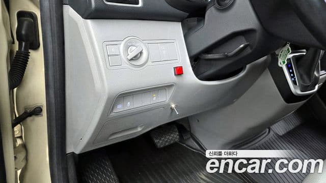 Hyundai 쏠라티 лимузин, 2018 18