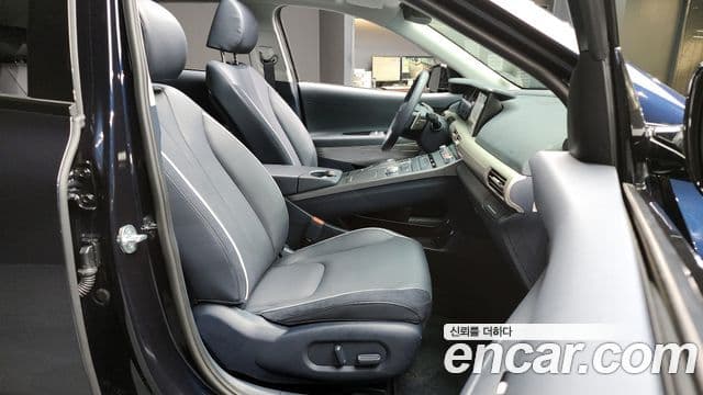 Hyundai NEXO Premium, 2024 11