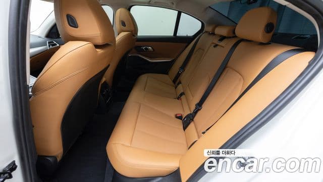 BMW 3시리즈 (G20), 2025 11