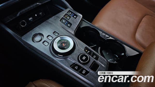 Kia Sportage 5세대 гибрид Signature Gravity 2WD, 2022 9