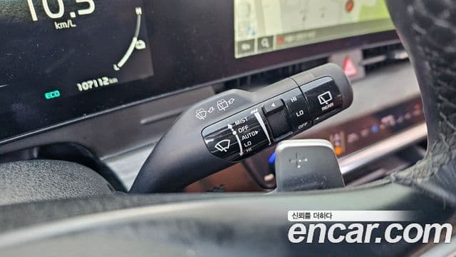 Kia Sportage 5세대 гибрид Signature Gravity 2WD, 2022 18