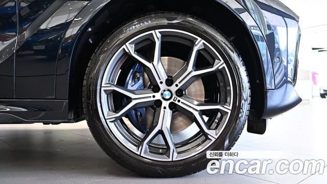 BMW X6 (G06) xDrive40i M Sport, 2023 все фото