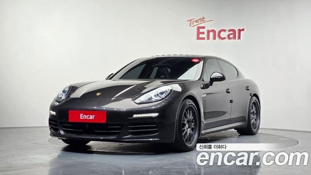 Porsche Panamera 970, 2016 1