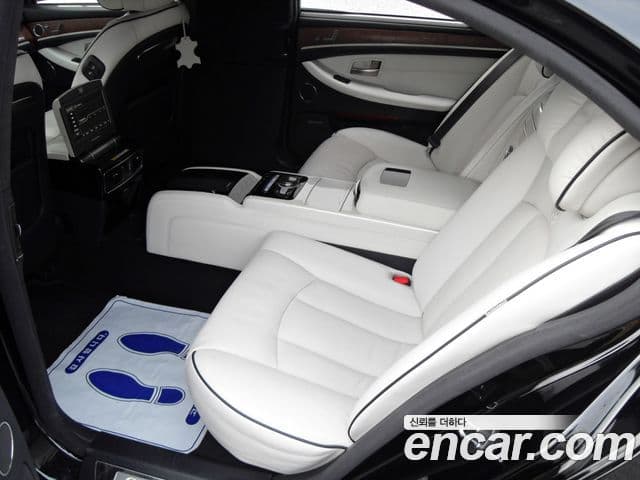 KG모빌리티(SsangYong) 뉴체어맨 W Summit, 2014 11