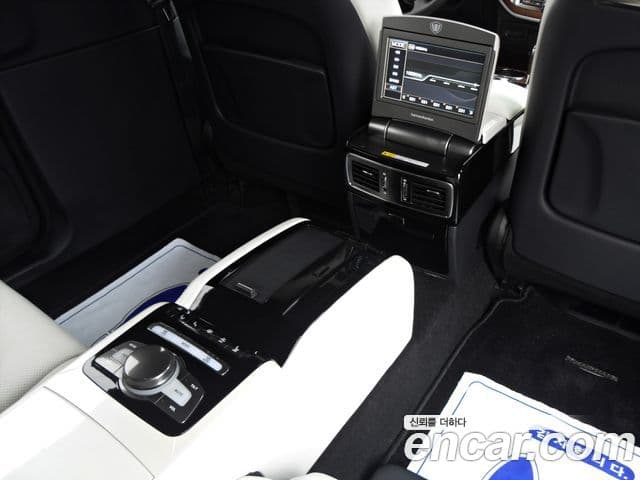 KG모빌리티(SsangYong) 뉴체어맨 W Summit, 2014 14