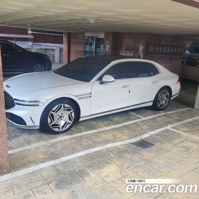 Genesis G90 (RS4) бензин 3.5 турбо AWD, 2023 1