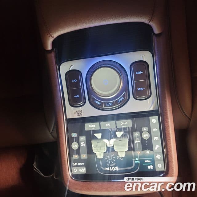 Genesis G90 (RS4) бензин 3.5 турбо AWD, 2023 4