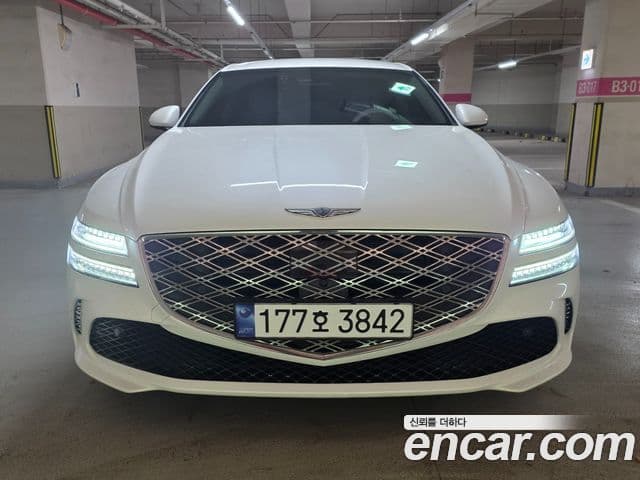 Genesis G80 (RG3) бензин 2.5 турбо 2WD, 2025 1