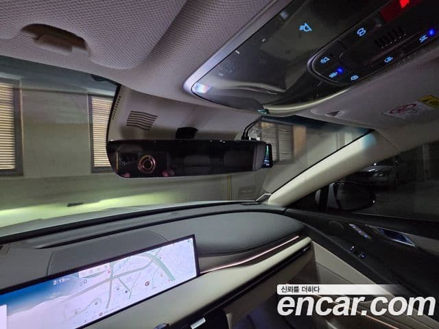 Genesis G80 (RG3) бензин 2.5 турбо 2WD, 2025 9