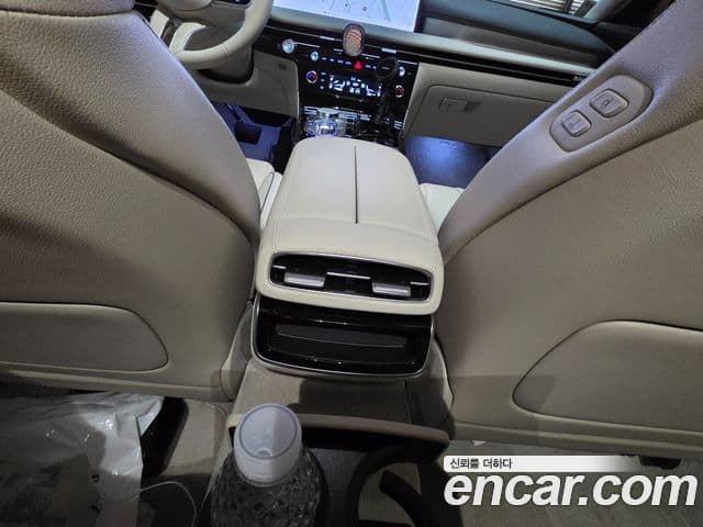 Genesis G80 (RG3) бензин 2.5 турбо 2WD, 2025 17