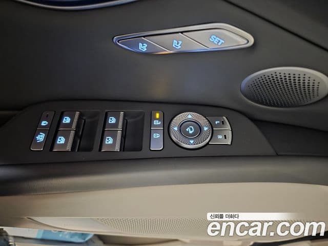 Genesis G80 (RG3) бензин 2.5 турбо 2WD, 2025 19