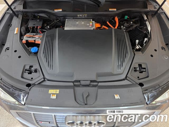 Audi e-Tron 55 Quattro Sportback, 2022 6