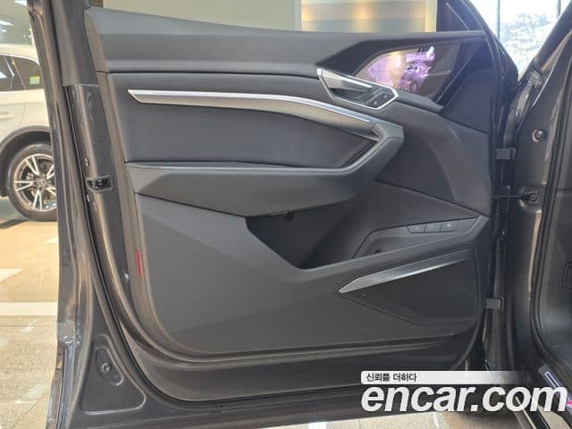 Audi e-Tron 55 Quattro Sportback, 2022 16