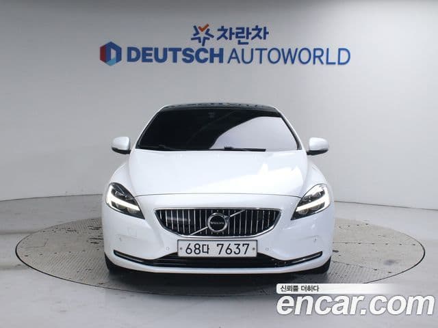 Volvo V40 2세대, 2018 4