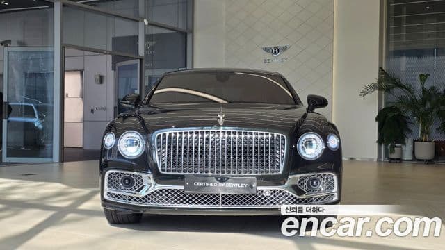 Bentley Flying Spur 3세대 4.0 Azure, 2024 2