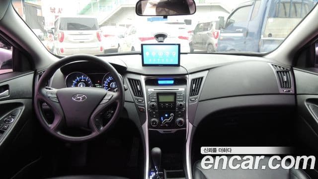 Hyundai YF Sonata Luxury, 2011 7