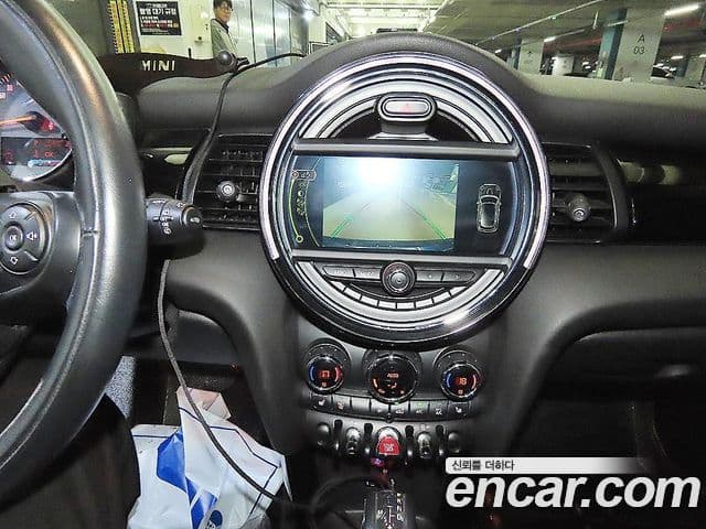 Mini Cooper D 3세대, 2016 11