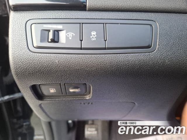 Hyundai YF Sonata топовая версия, 2010 14