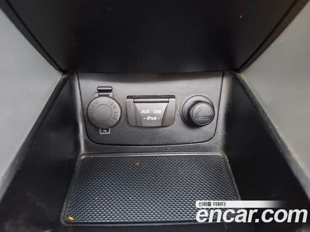 Hyundai YF Sonata топовая версия, 2010 16