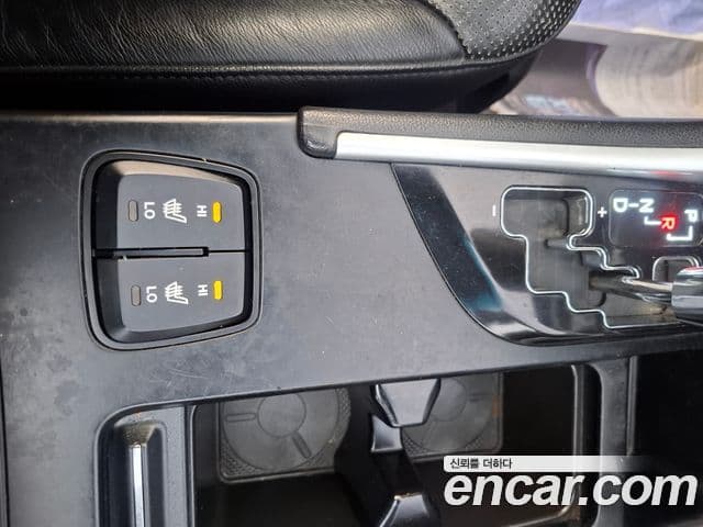 Hyundai YF Sonata топовая версия, 2010 17