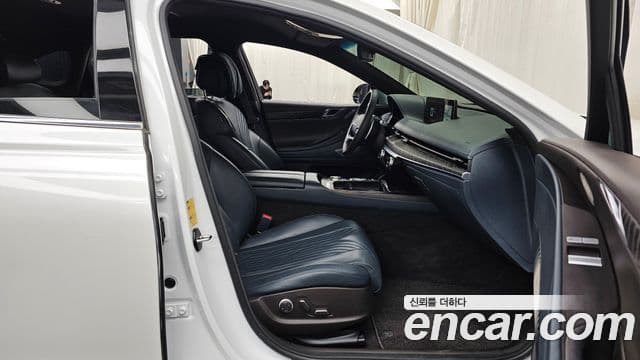 Genesis G80 (RG3) бензин 3.5 турбо AWD, 2021 11