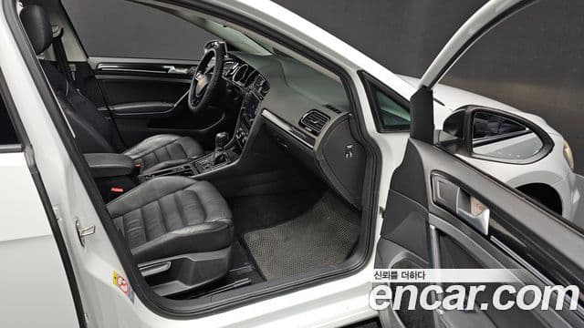 Volkswagen Гольф 7세대 Premium, 2014 10